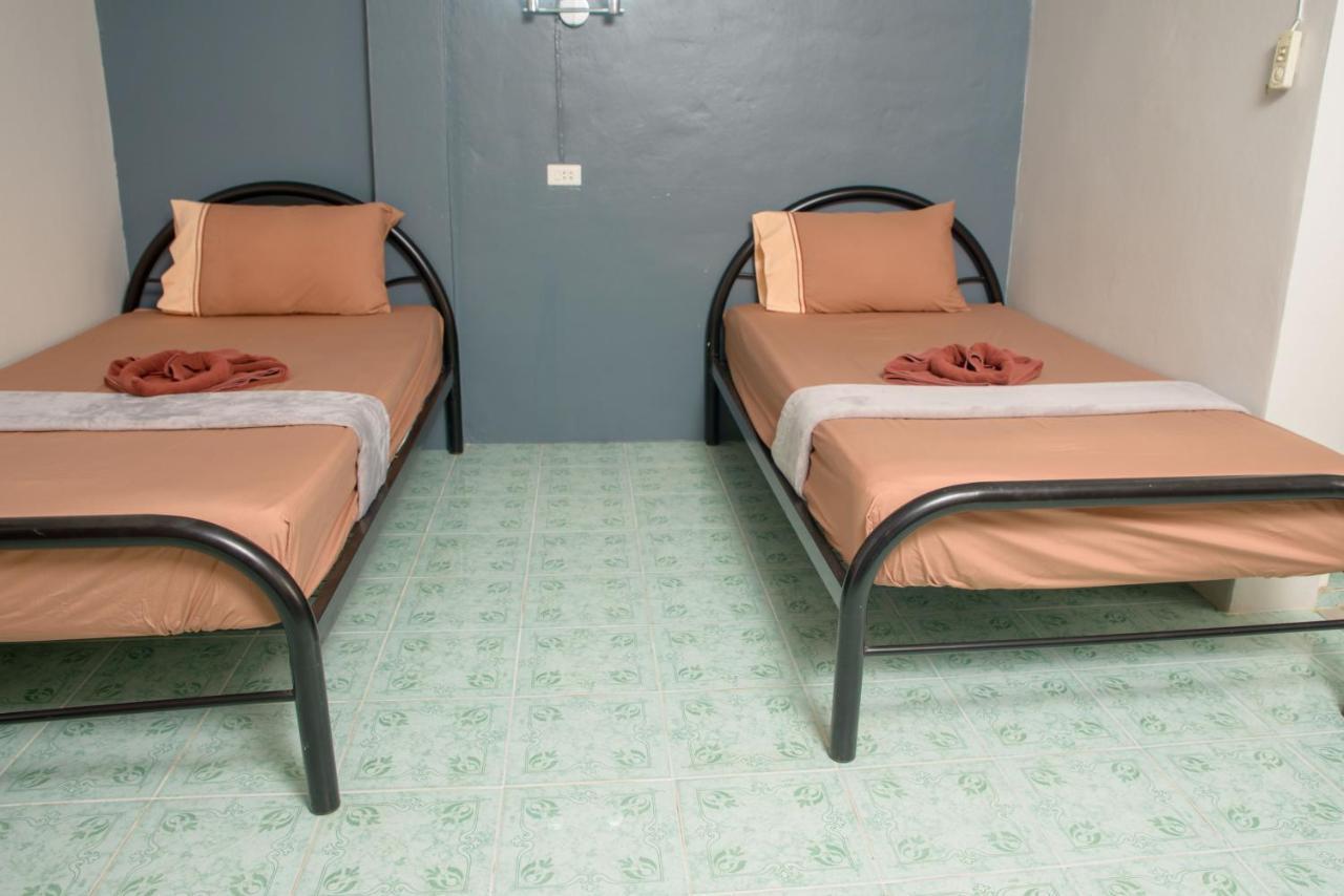 2 Vikings Guesthouse Karon Ngoại thất bức ảnh