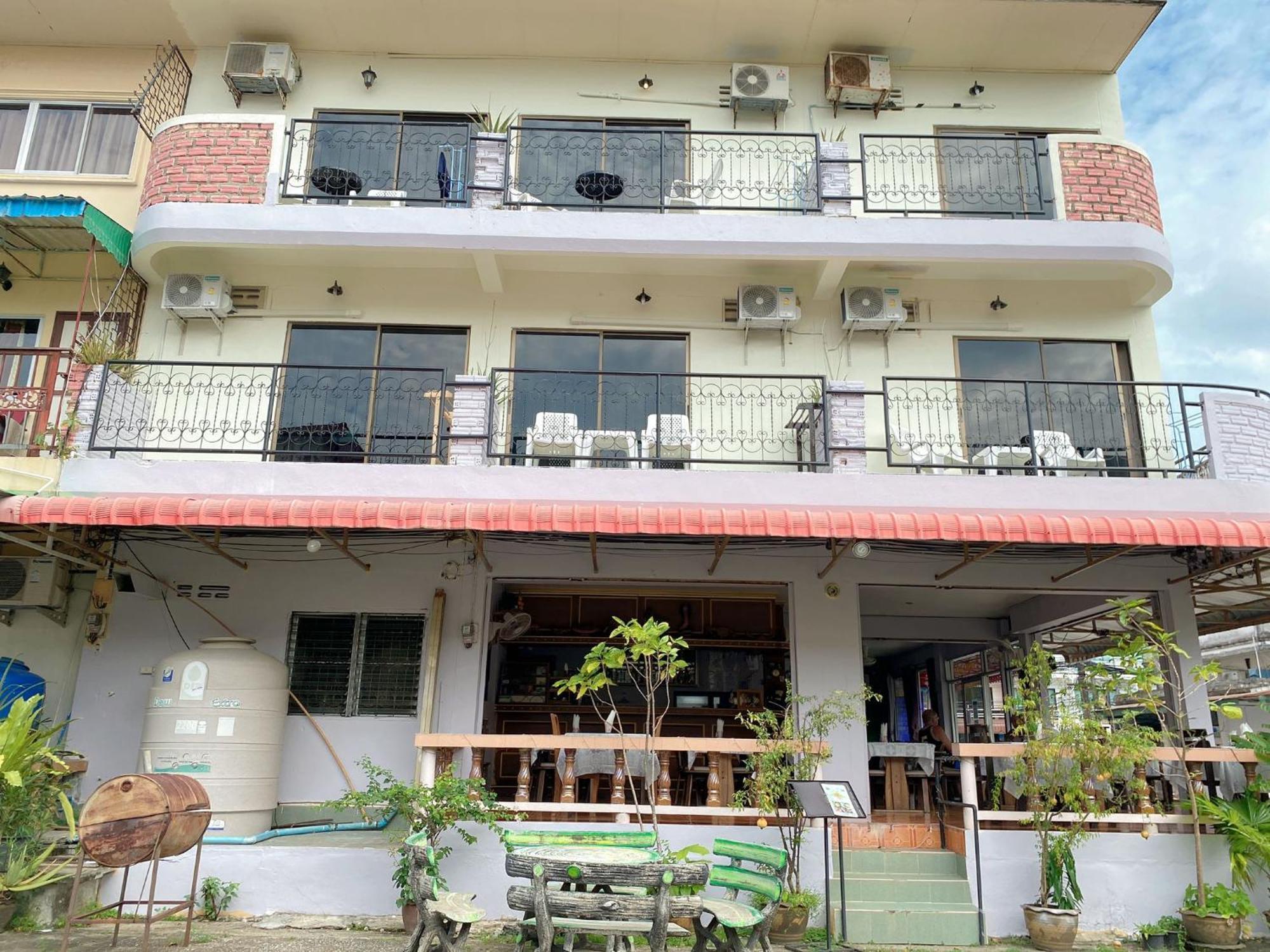 2 Vikings Guesthouse Karon Ngoại thất bức ảnh