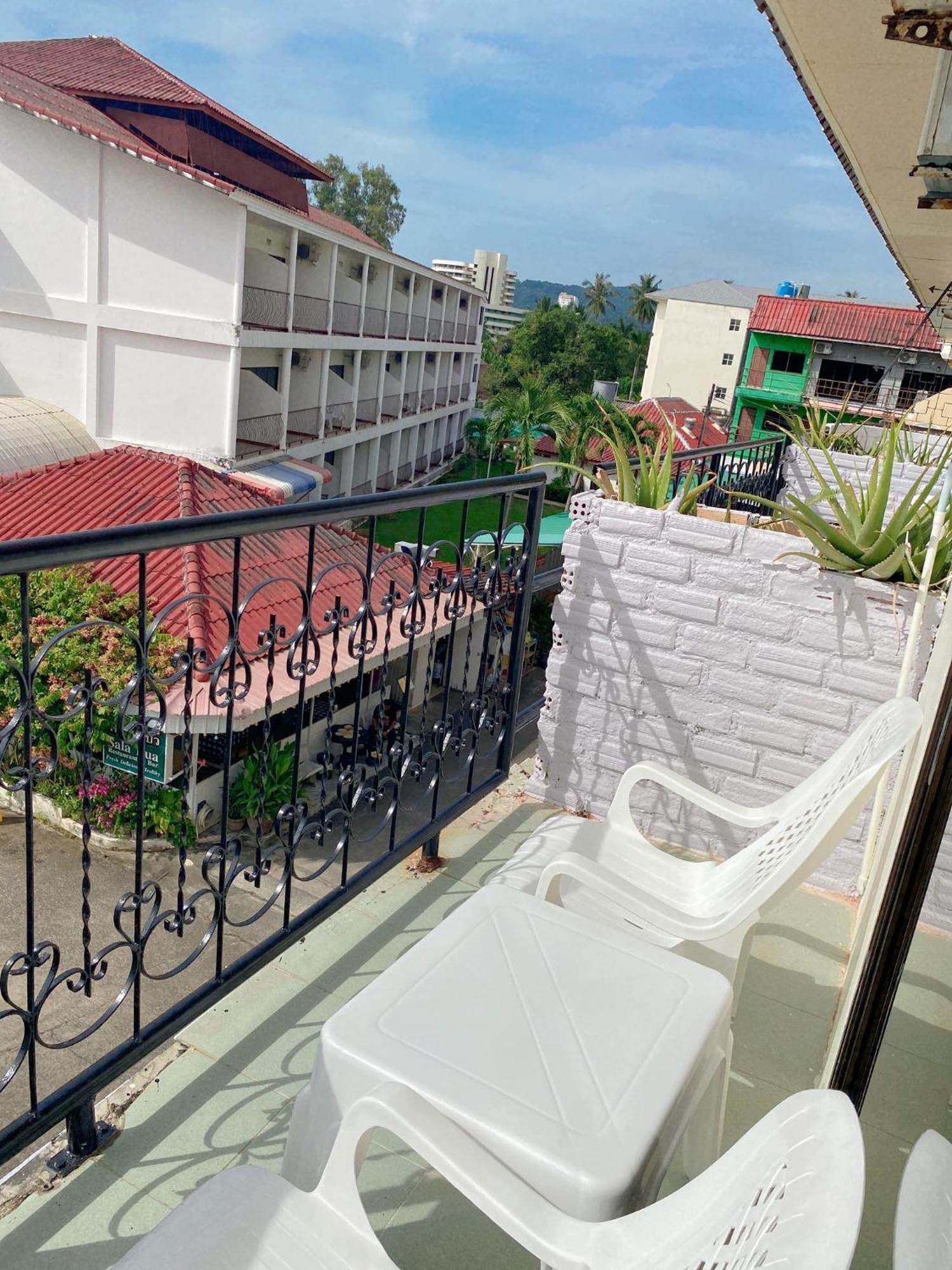 2 Vikings Guesthouse Karon Ngoại thất bức ảnh